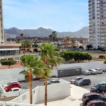 Welcoming In Santa Cruz, 33 M², Shared Pool